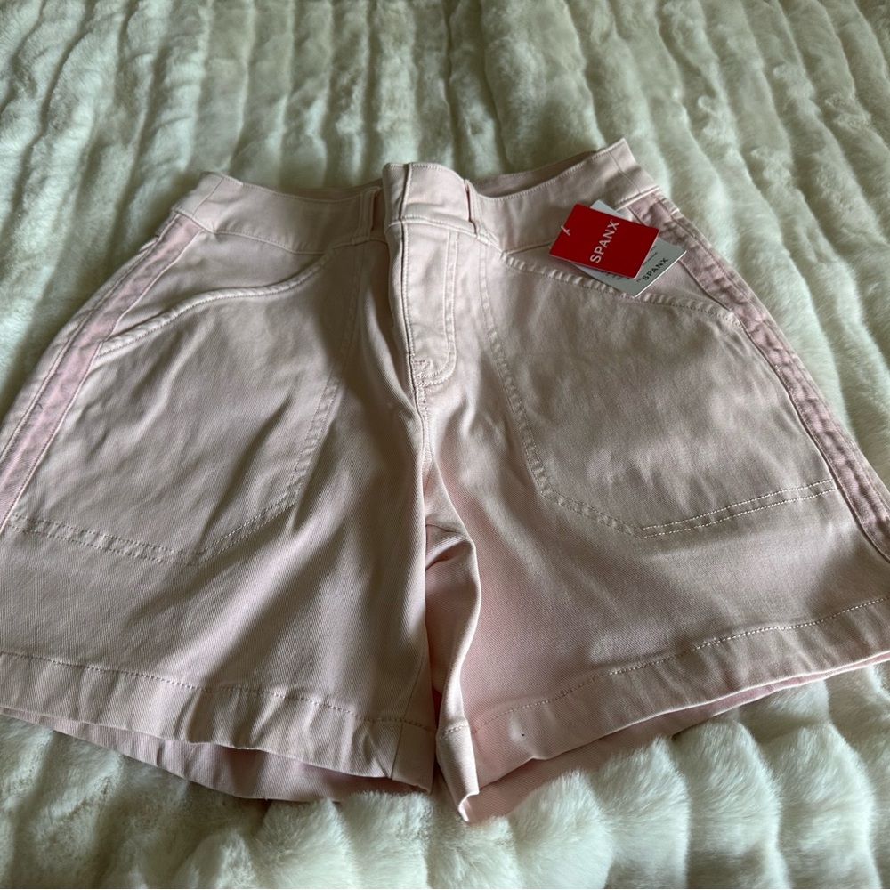 Spanx Women's 6” Twill Ice Pink Shorts